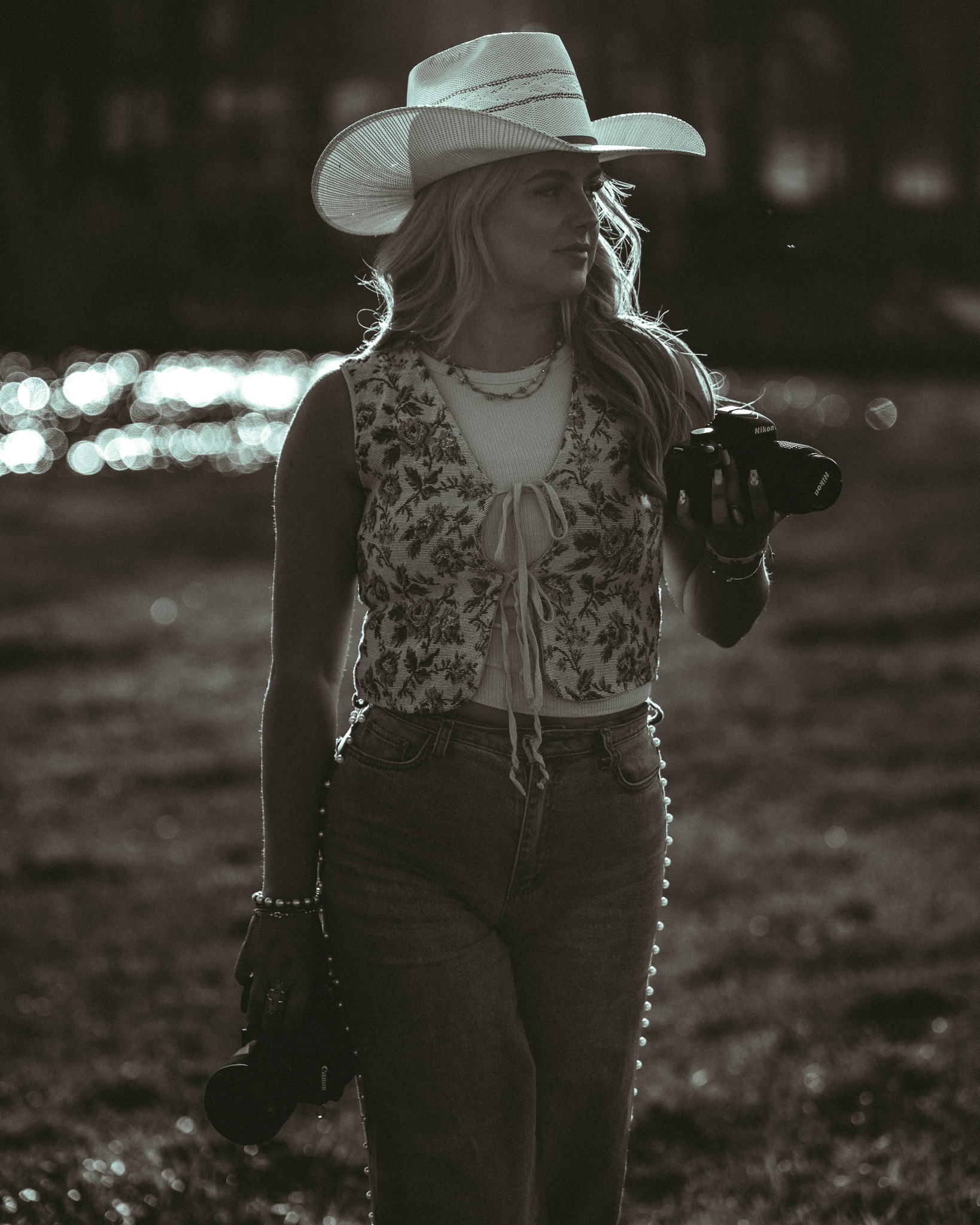 Behind the scenes black and white